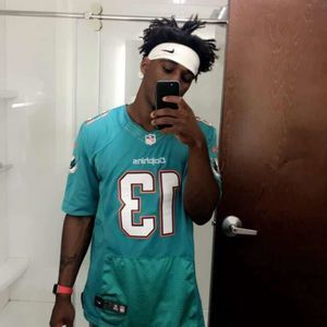 Meet your Posher, Malik